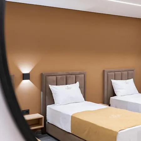 Hotel Grace 3*
