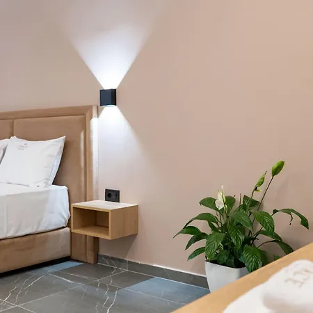 Grace Hotel 3*