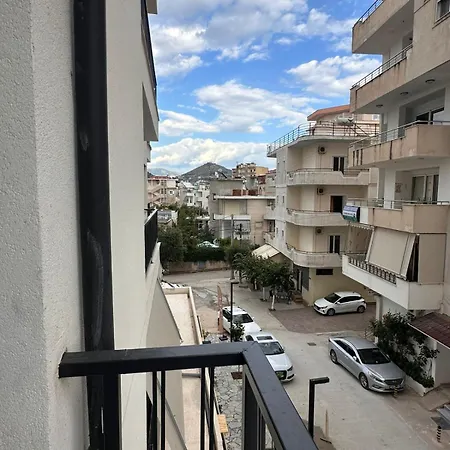 Grace Sarandë
