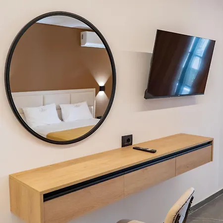 Grace Hotel