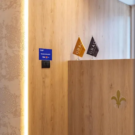 Hotel Grace Sarandë