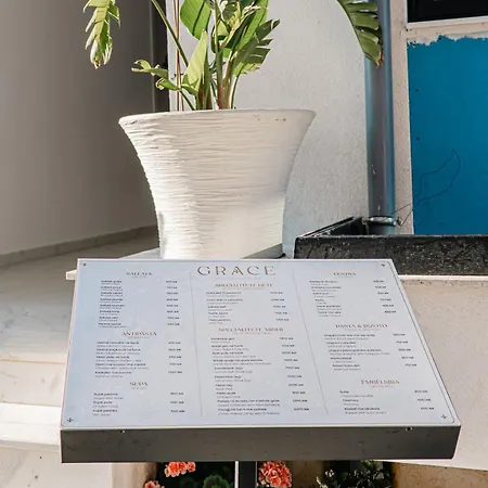 Hotel Grace